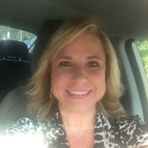 Meet your Posher, Pamela